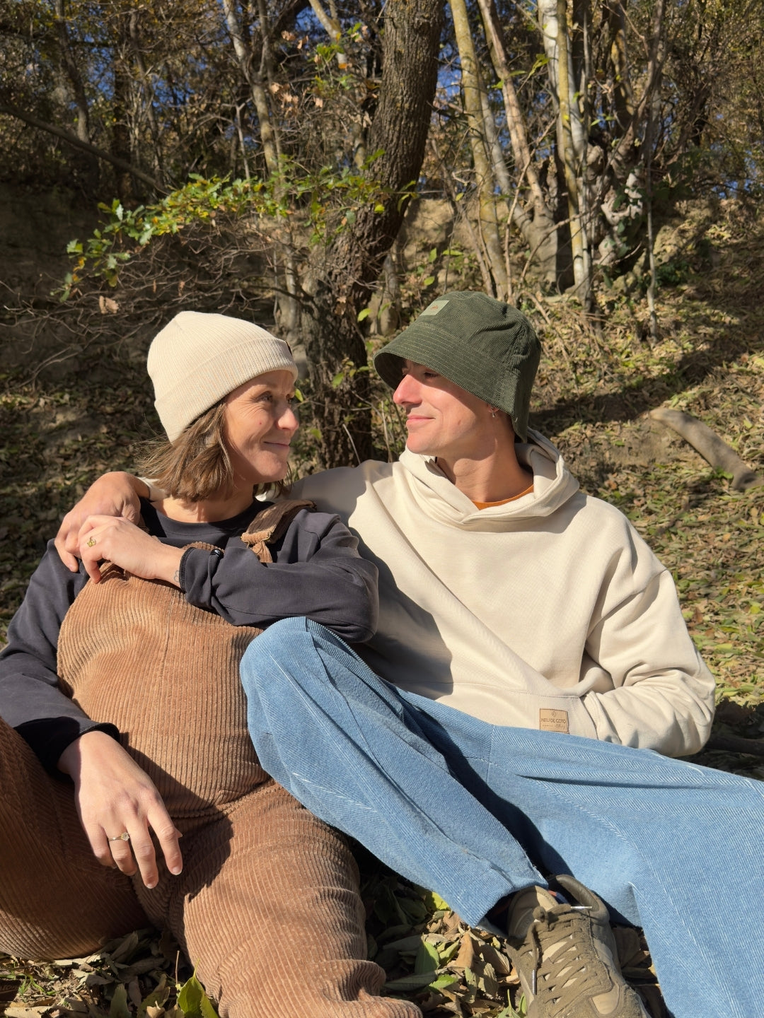 Sombrero bucket pana algodón orgánico verde
