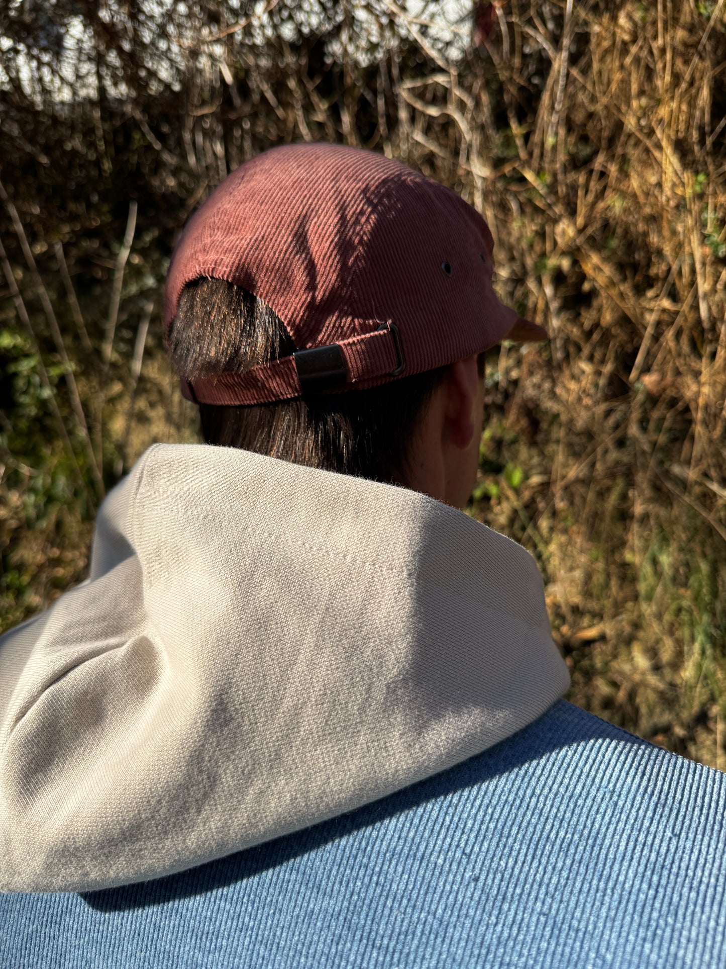 Gorra 5 paneles pana salmón