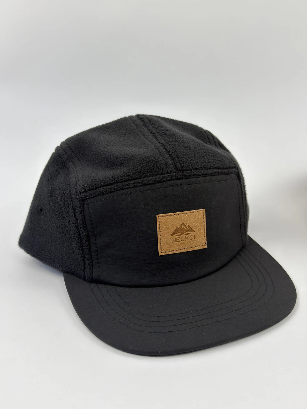Gorra polar negra