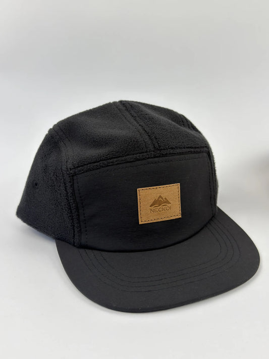 Gorra polar negra