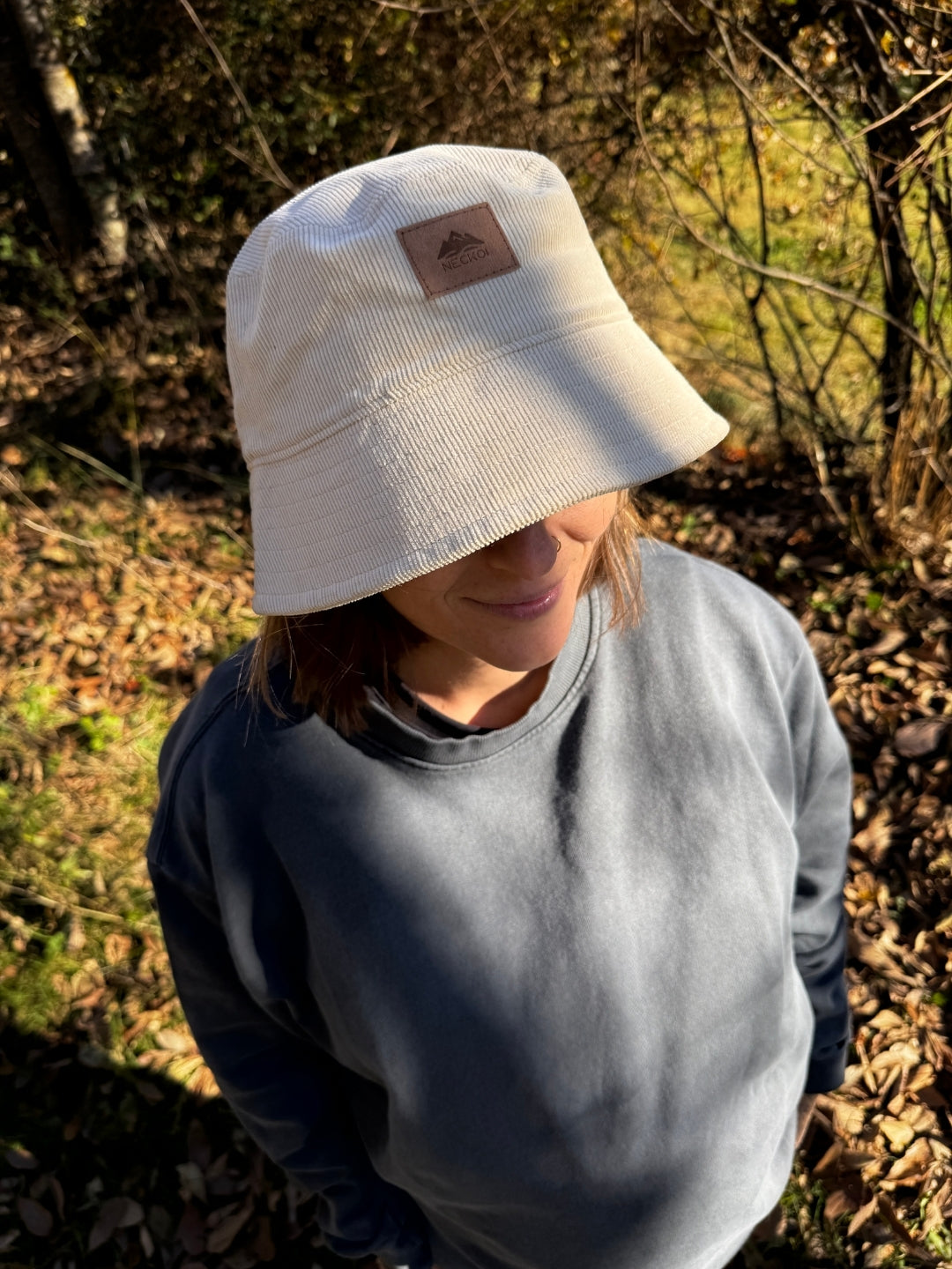 Sombrero bucket pana algodón orgánico beige