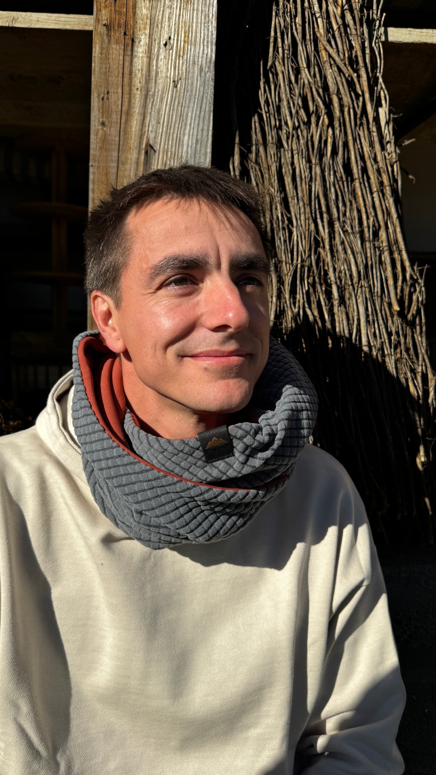 Balaclava reversible cruzada polar cuadros gris antracita - granate