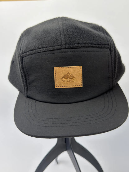 Gorra polar negra